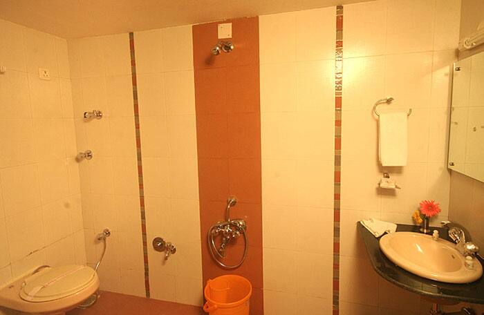 Golden Pond Resort, Silvassa 4